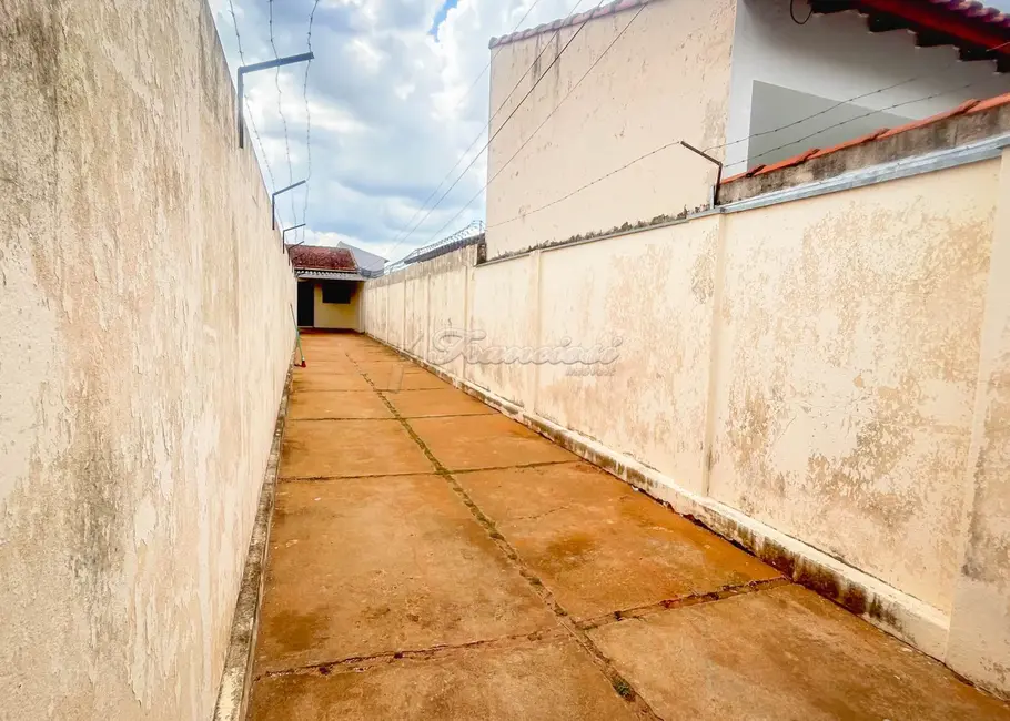 Foto 5 de Fazenda / Haras à venda, 82m2 em Jardim Vieira de Moraes, Itapetininga - SP