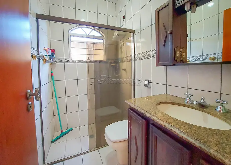 Casa com 3 quartos à venda, 177m2 em Jardim Fogaça, Itapetininga - SP - imagem 6 Foto 6 de Casa com 3 quartos à venda, 177m2 em Jardim Fogaça, Itapetininga - SP