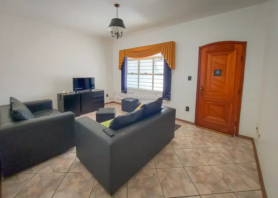 Foto 1 de Casa com 3 quartos à venda, 177m2 em Jardim Fogaça, Itapetininga - SP