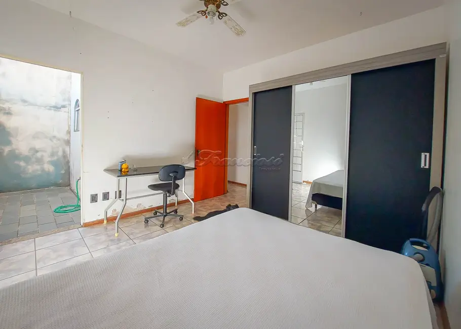 Casa com 3 quartos à venda, 177m2 em Jardim Fogaça, Itapetininga - SP - imagem 7 Foto 7 de Casa com 3 quartos à venda, 177m2 em Jardim Fogaça, Itapetininga - SP
