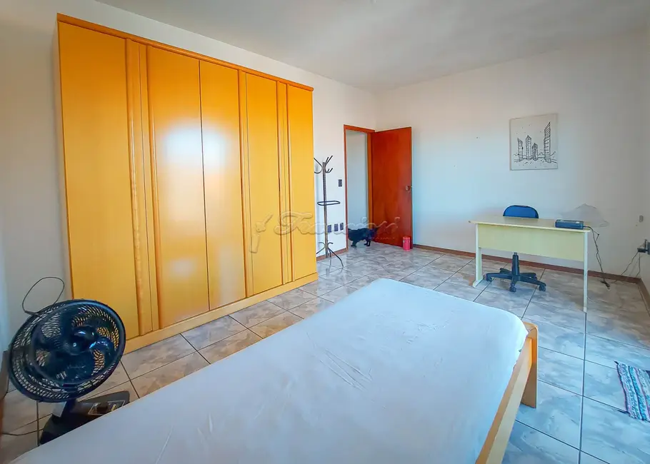 Casa com 3 quartos à venda, 177m2 em Jardim Fogaça, Itapetininga - SP - imagem 8 Foto 8 de Casa com 3 quartos à venda, 177m2 em Jardim Fogaça, Itapetininga - SP
