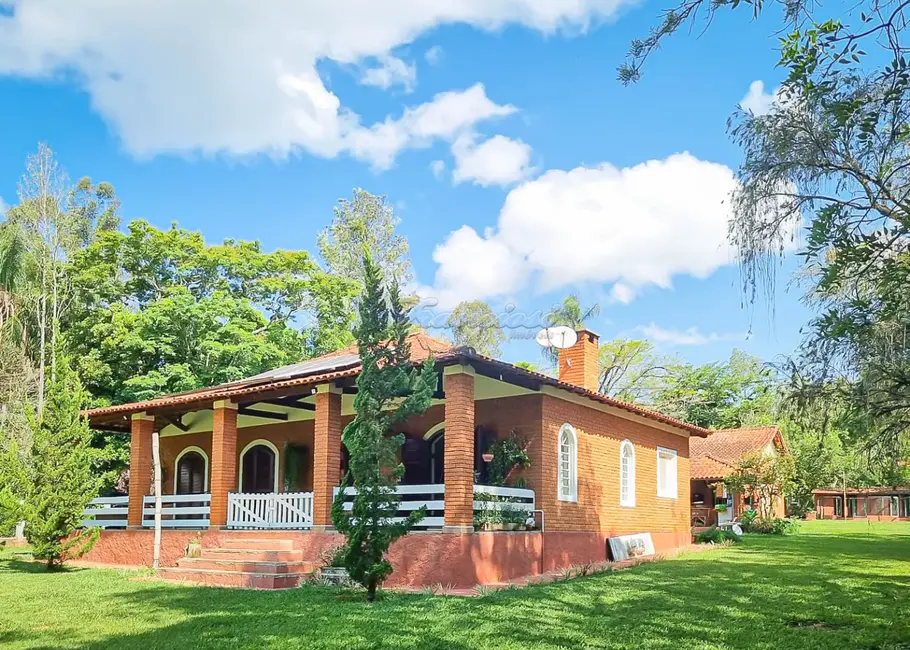 Foto 2 de Chácara à venda, 46809m2 em Alambari - SP