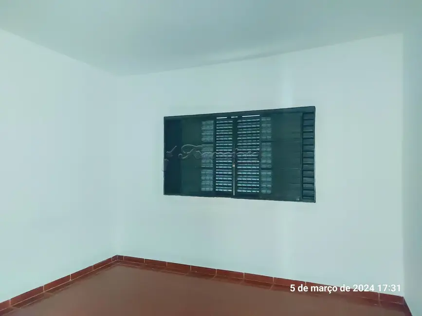 Casa com 3 quartos à venda, 187m2 em Vila Piedade, Itapetininga - SP - imagem 4 Foto 4 de Casa com 3 quartos à venda, 187m2 em Vila Piedade, Itapetininga - SP