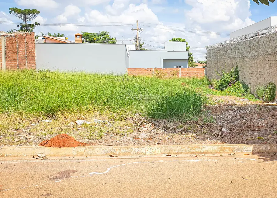 Foto 1 de Fazenda / Haras à venda, 188m2 em Itapetininga - SP