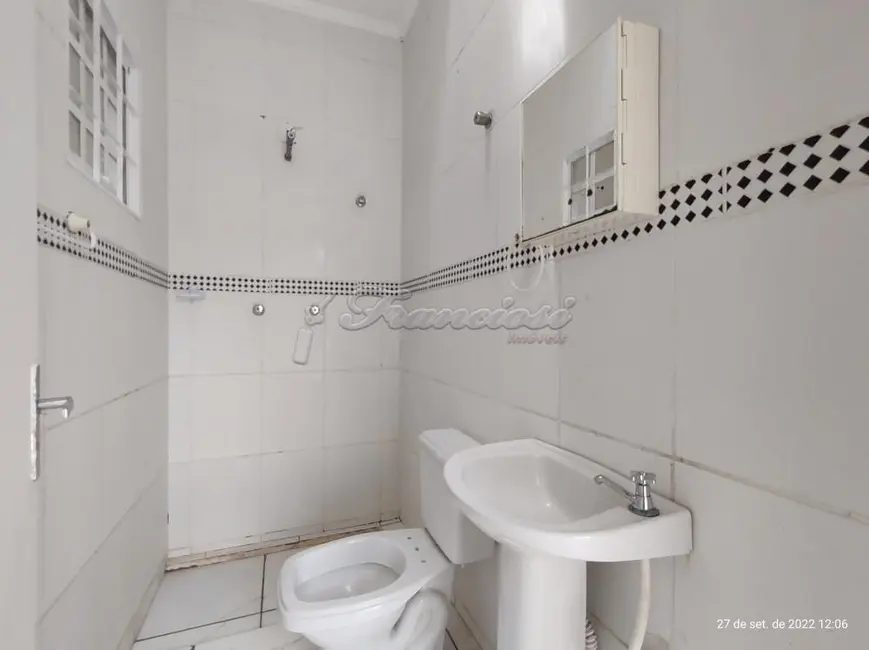 Foto 9 de Casa com 3 quartos para alugar, 98m2 em Jardim Itália, Itapetininga - SP