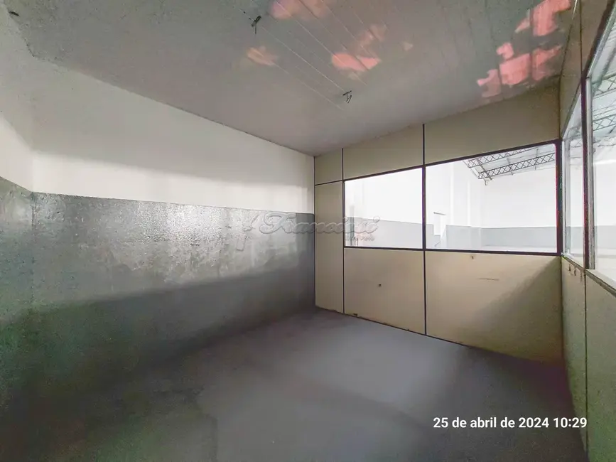 Foto 2 de Sala Comercial para alugar, 717m2 em Jardim Bela Vista, Itapetininga - SP