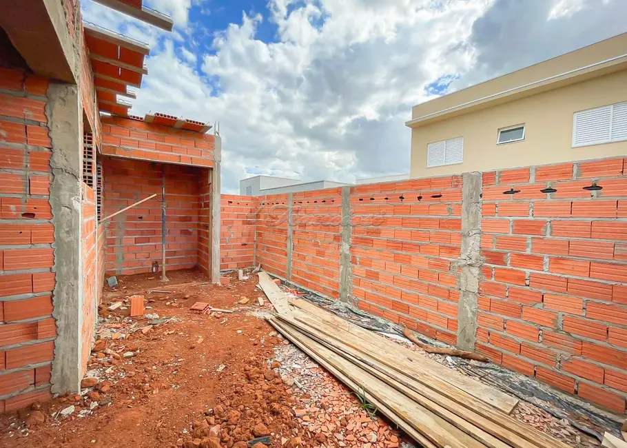 Casa de Condomínio com 3 quartos à venda, 117m2 em Jardim Marabá, Itapetininga - SP - imagem 6 Foto 6 de Casa de Condomínio com 3 quartos à venda, 117m2 em Jardim Marabá, Itapetininga - SP