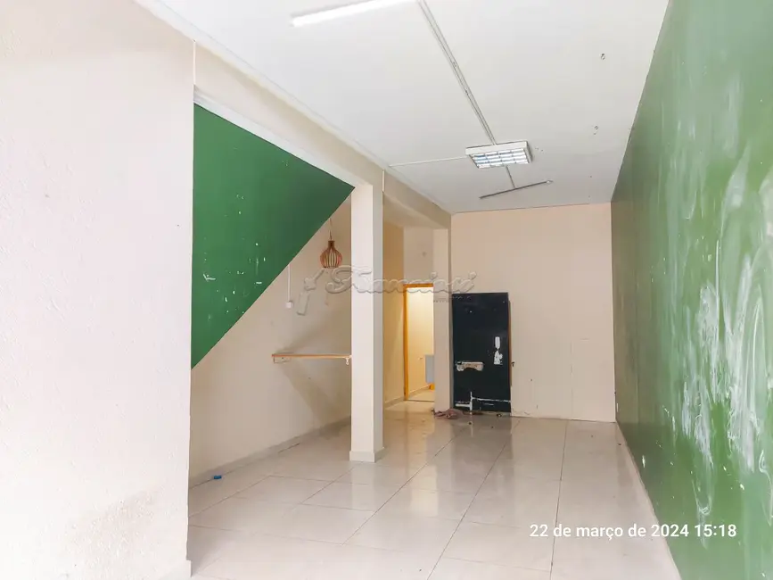 Foto 1 de Prédio Inteiro para alugar, 40m2 em Centro, Itapetininga - SP