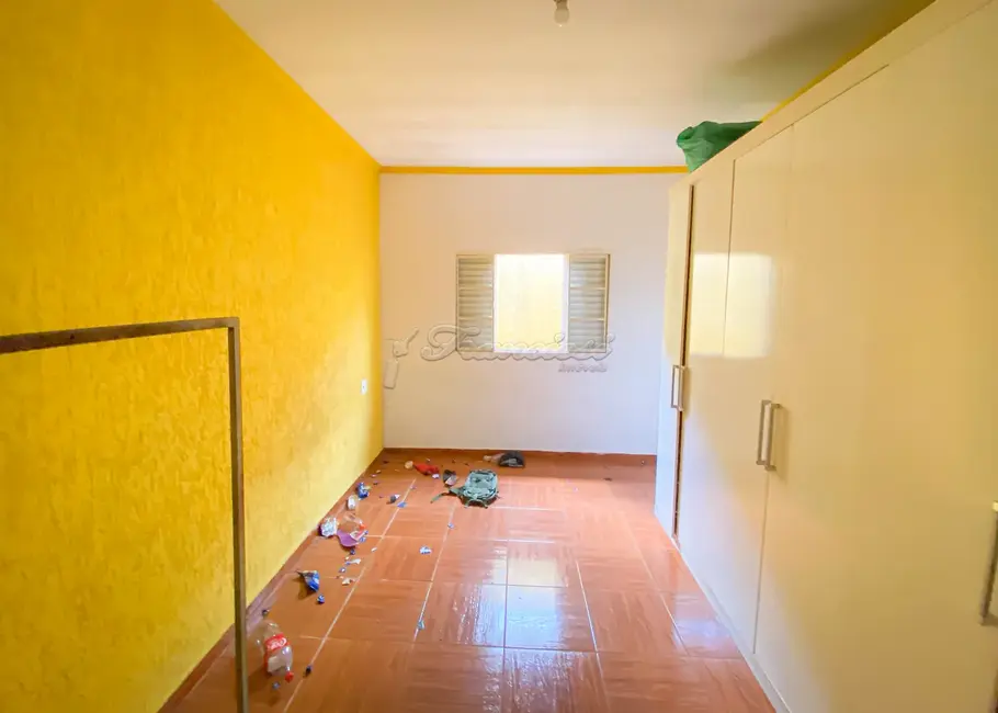 Loja com 3 quartos à venda, 183m2 em Centro, Itapetininga - SP - imagem 5 Foto 5 de Loja com 3 quartos à venda, 183m2 em Centro, Itapetininga - SP