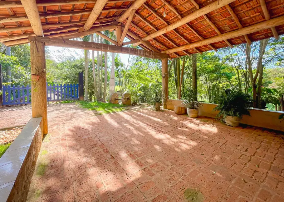 Chácara com 4 quartos à venda, 16777215m2 em Itapetininga - SP - imagem 3 Foto 3 de Chácara com 4 quartos à venda, 16777215m2 em Itapetininga - SP
