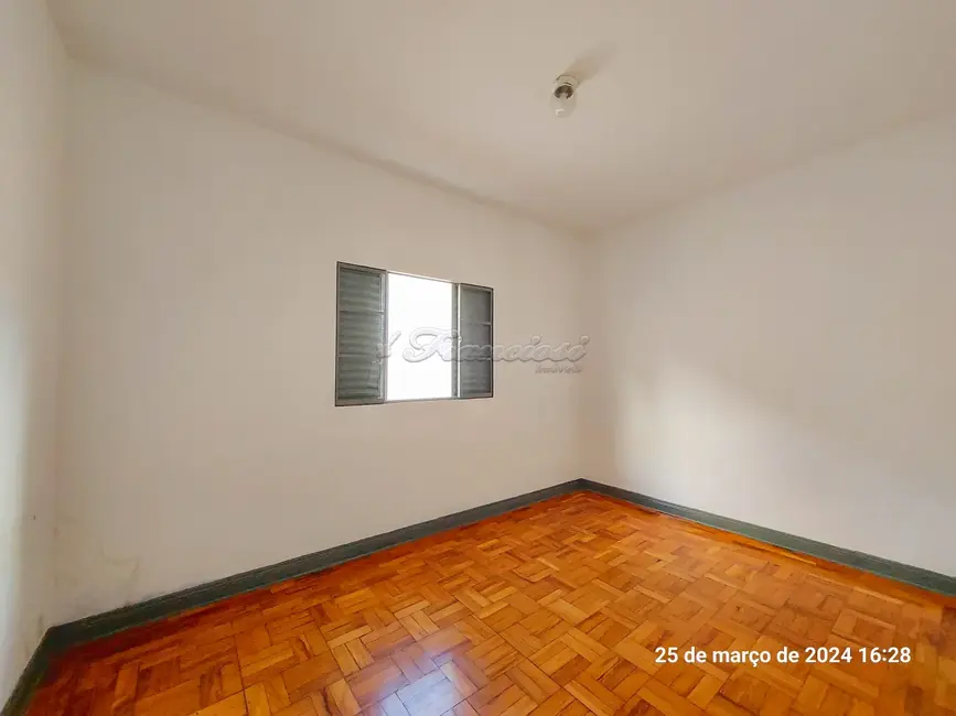 Foto 7 de Casa com 3 quartos para alugar, 200m2 em Jardim Itália, Itapetininga - SP
