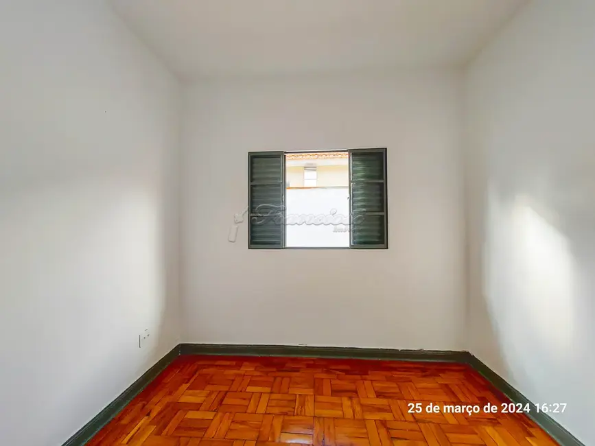 Foto 5 de Casa com 3 quartos para alugar, 200m2 em Jardim Itália, Itapetininga - SP