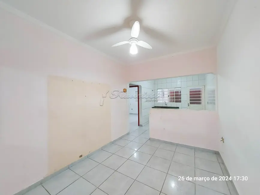 Casa com 2 quartos para alugar, 150m2 em Jardim Santa Inêz, Itapetininga - SP - imagem 1 Foto 1 de Casa com 2 quartos para alugar, 150m2 em Jardim Santa Inêz, Itapetininga - SP