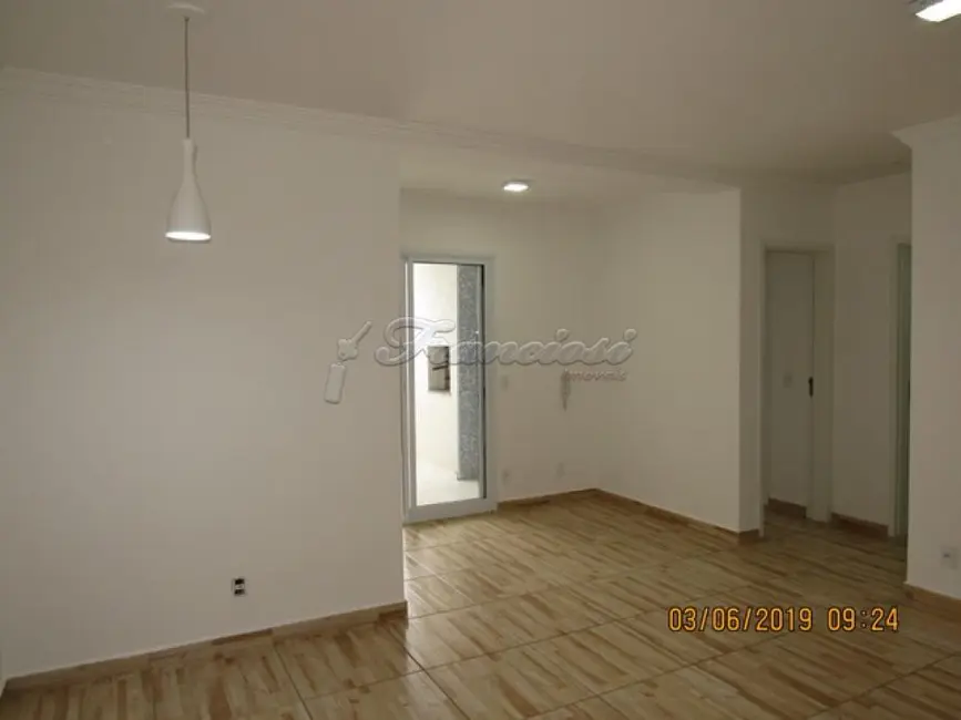 Foto 2 de Apartamento com 2 quartos para alugar, 61m2 em Itapetininga - SP