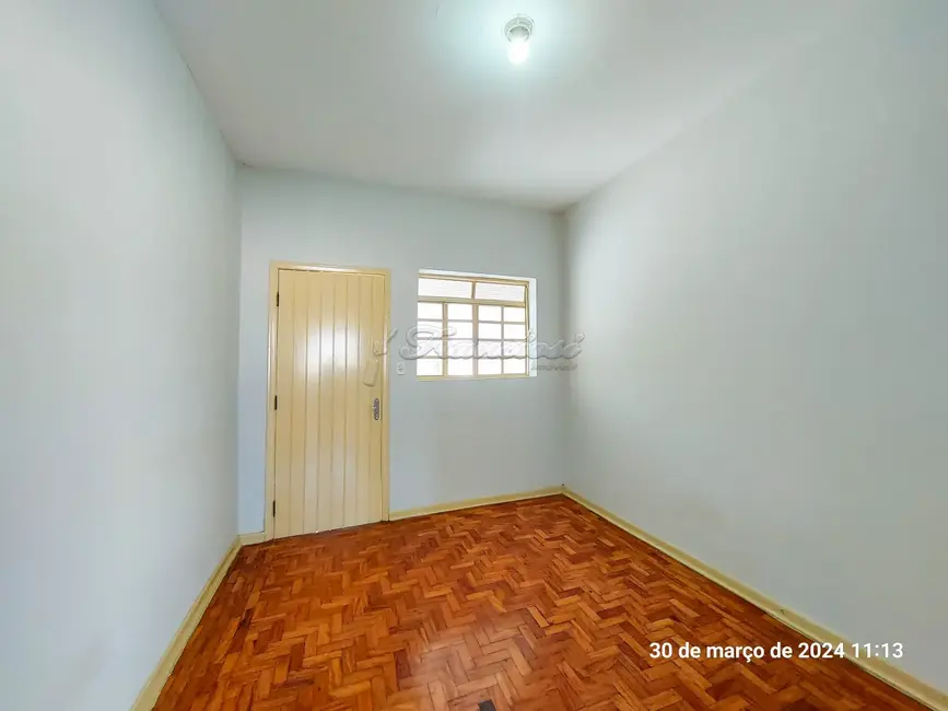 Foto 1 de Casa com 2 quartos para alugar, 99m2 em Vila Judite, Itapetininga - SP