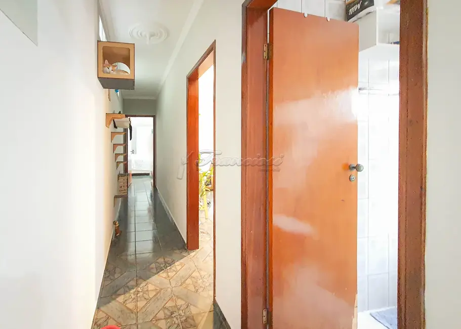 Casa com 2 quartos à venda, 114m2 em Jardim das Laranjeiras, Itapetininga - SP - imagem 3 Foto 3 de Casa com 2 quartos à venda, 114m2 em Jardim das Laranjeiras, Itapetininga - SP