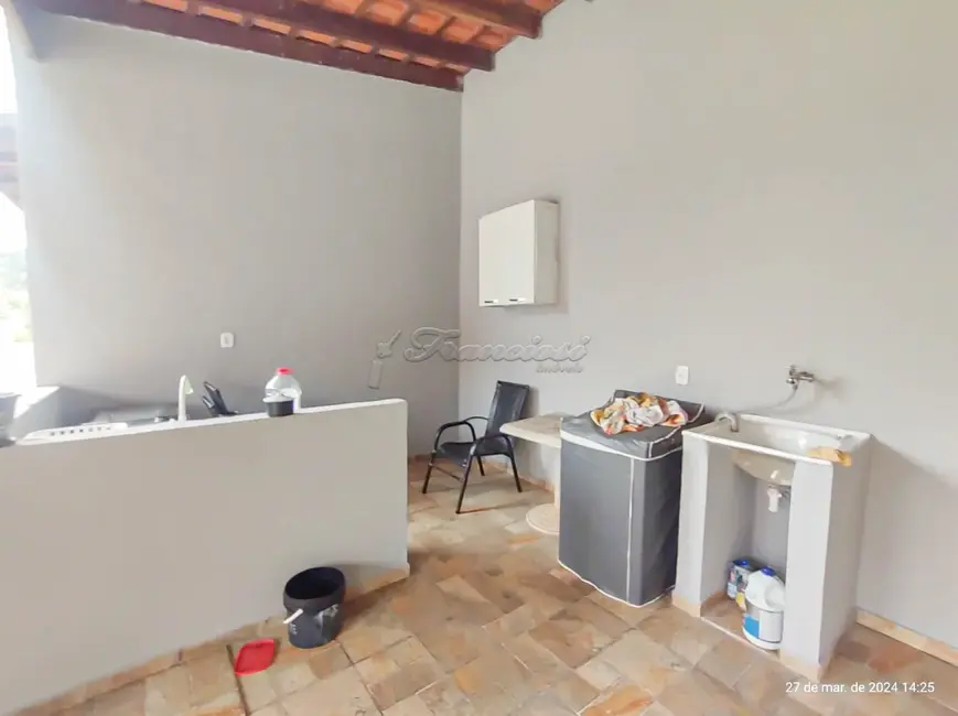 Foto 5 de Chácara com 5 quartos para alugar, 143m2 em Portal da Figueira, Itapetininga - SP