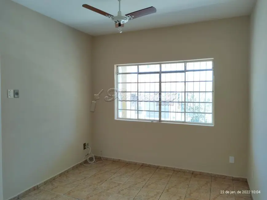Foto 1 de Casa com 3 quartos à venda, 152m2 em Centro, Itapetininga - SP