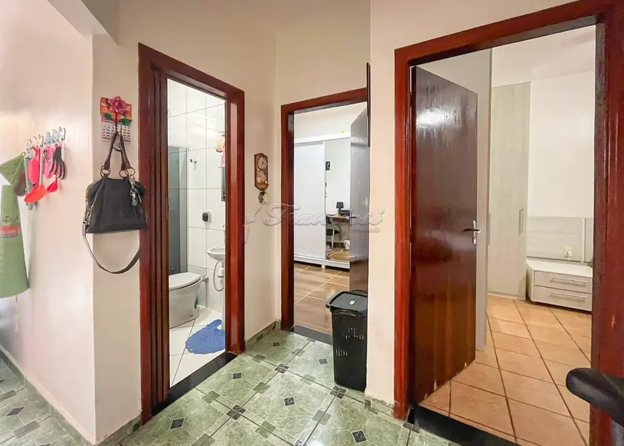 Casa com 3 quartos à venda, 102m2 em Jardim Brasil, Itapetininga - SP - imagem 3 Foto 3 de Casa com 3 quartos à venda, 102m2 em Jardim Brasil, Itapetininga - SP