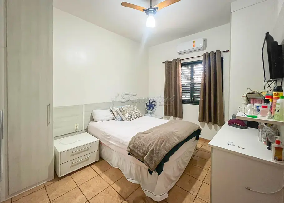 Casa com 3 quartos à venda, 102m2 em Jardim Brasil, Itapetininga - SP - imagem 4 Foto 4 de Casa com 3 quartos à venda, 102m2 em Jardim Brasil, Itapetininga - SP