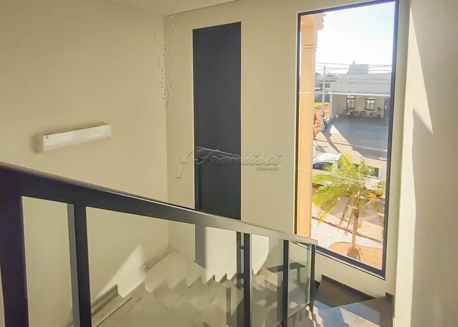 Foto 2 de Casa de Condomínio com 3 quartos à venda, 258m2 em Terras de Santo Antônio, Itapetininga - SP