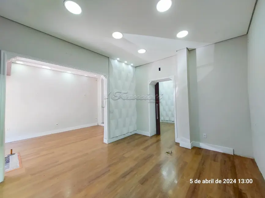 Prédio Inteiro para alugar, 66m2 em Centro, Itapetininga - SP - imagem 6 Foto 6 de Prédio Inteiro para alugar, 66m2 em Centro, Itapetininga - SP