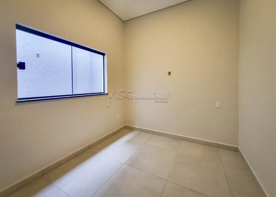 Casa de Condomínio com 3 quartos à venda, 114m2 em Jardim Marabá, Itapetininga - SP - imagem 6 Foto 6 de Casa de Condomínio com 3 quartos à venda, 114m2 em Jardim Marabá, Itapetininga - SP