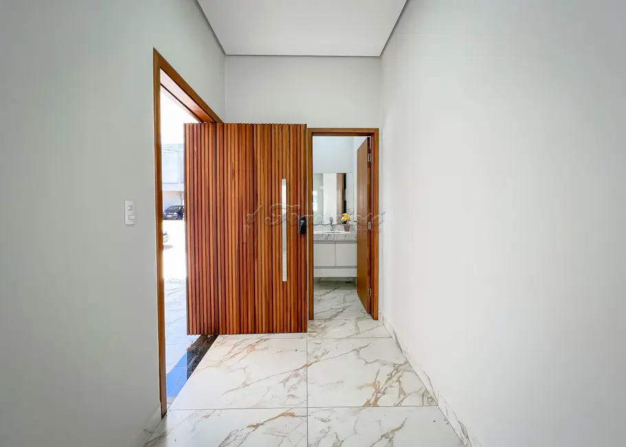 Casa de Condomínio com 3 quartos à venda, 120m2 em Jardim Marabá, Itapetininga - SP - imagem 3 Foto 3 de Casa de Condomínio com 3 quartos à venda, 120m2 em Jardim Marabá, Itapetininga - SP