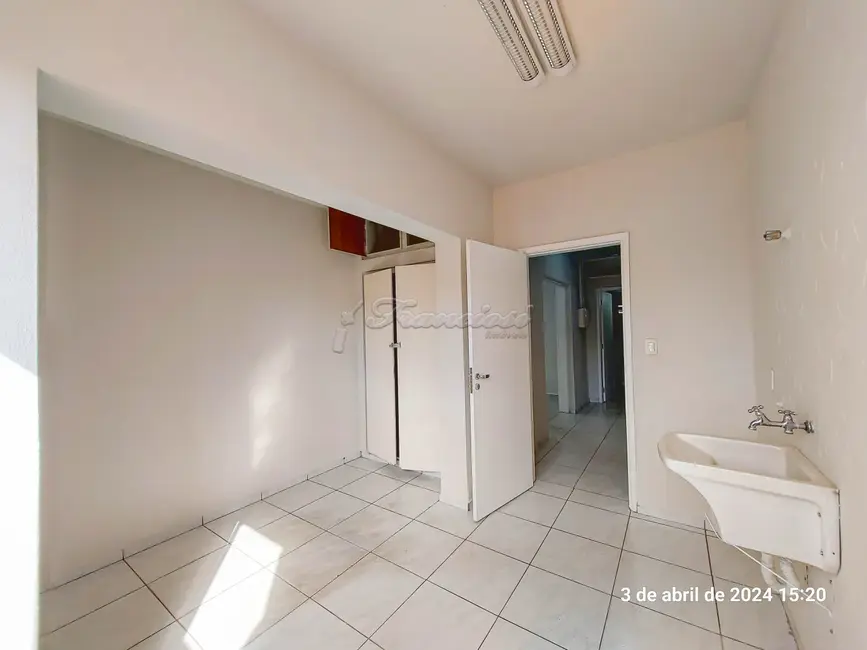 Foto 2 de Prédio Inteiro para alugar, 193m2 em Centro, Itapetininga - SP