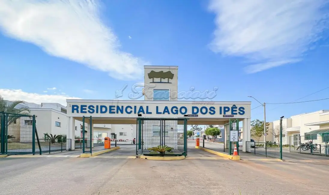 Foto 2 de Terreno / Lote à venda, 173m2 em Jardim Marabá, Itapetininga - SP