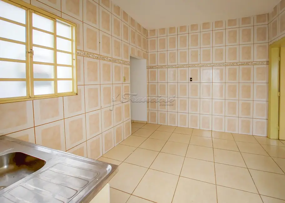 Casa com 4 quartos à venda, 147m2 em Vila Santana, Itapetininga - SP - imagem 3 Foto 3 de Casa com 4 quartos à venda, 147m2 em Vila Santana, Itapetininga - SP