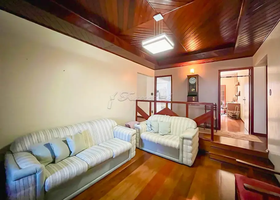 Foto 2 de Casa com 3 quartos à venda, 485m2 em Vila São Pedro, Itapetininga - SP