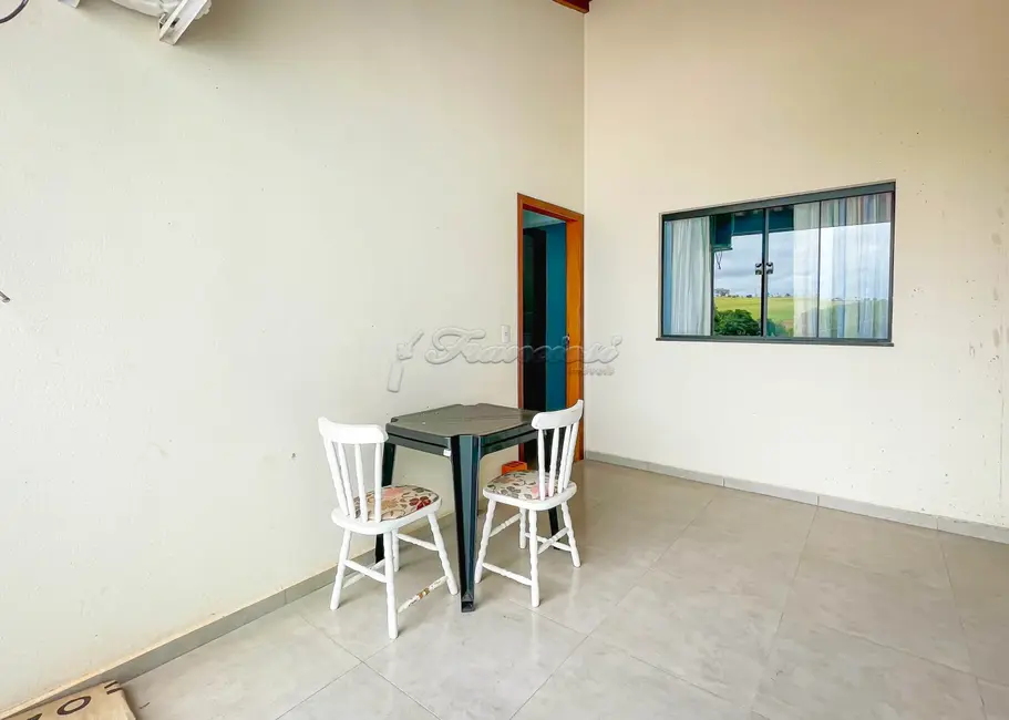 Casa com 2 quartos à venda, 187m2 em Jardim Santa Inêz, Itapetininga - SP - imagem 9 Foto 9 de Casa com 2 quartos à venda, 187m2 em Jardim Santa Inêz, Itapetininga - SP
