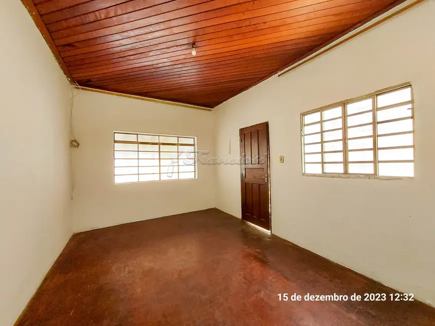 Foto 2 de Casa com 2 quartos à venda, 97m2 em Centro, Itapetininga - SP