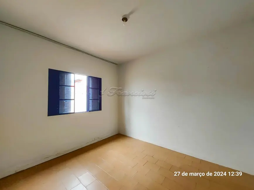 Casa com 2 quartos à venda, 82m2 em Vila Carolina, Itapetininga - SP - imagem 6 Foto 6 de Casa com 2 quartos à venda, 82m2 em Vila Carolina, Itapetininga - SP