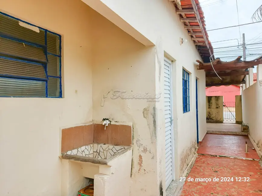 Casa com 2 quartos à venda, 82m2 em Vila Carolina, Itapetininga - SP - imagem 7 Foto 7 de Casa com 2 quartos à venda, 82m2 em Vila Carolina, Itapetininga - SP