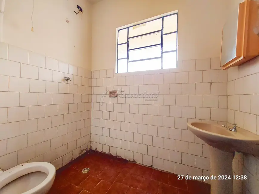 Casa com 2 quartos à venda, 82m2 em Vila Carolina, Itapetininga - SP - imagem 4 Foto 4 de Casa com 2 quartos à venda, 82m2 em Vila Carolina, Itapetininga - SP