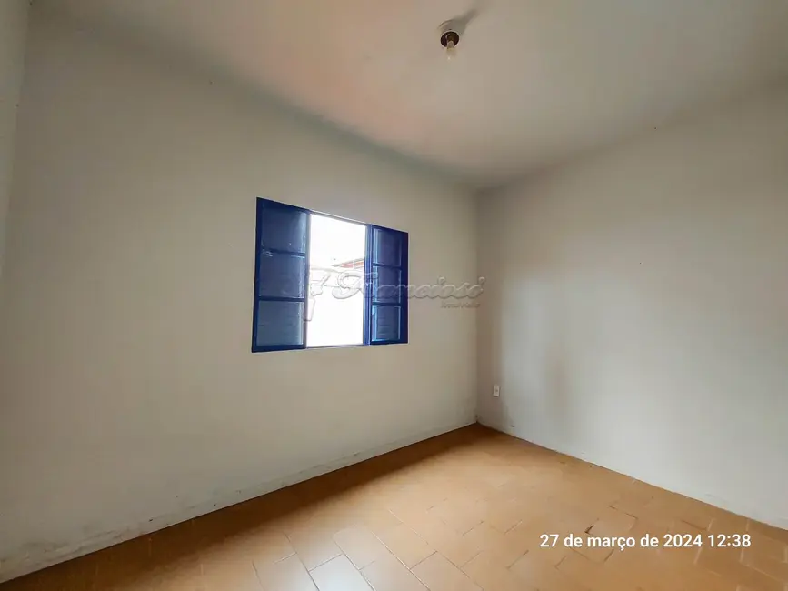 Casa com 2 quartos à venda, 82m2 em Vila Carolina, Itapetininga - SP - imagem 5 Foto 5 de Casa com 2 quartos à venda, 82m2 em Vila Carolina, Itapetininga - SP