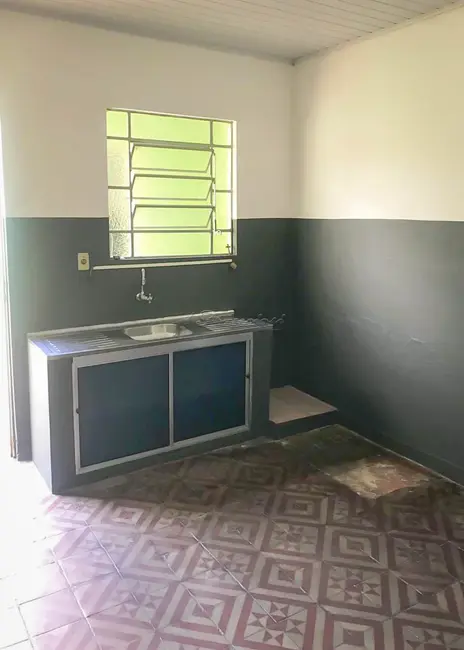 Foto 2 de Casa com 1 quarto à venda, 52m2 em Centro, Itapetininga - SP