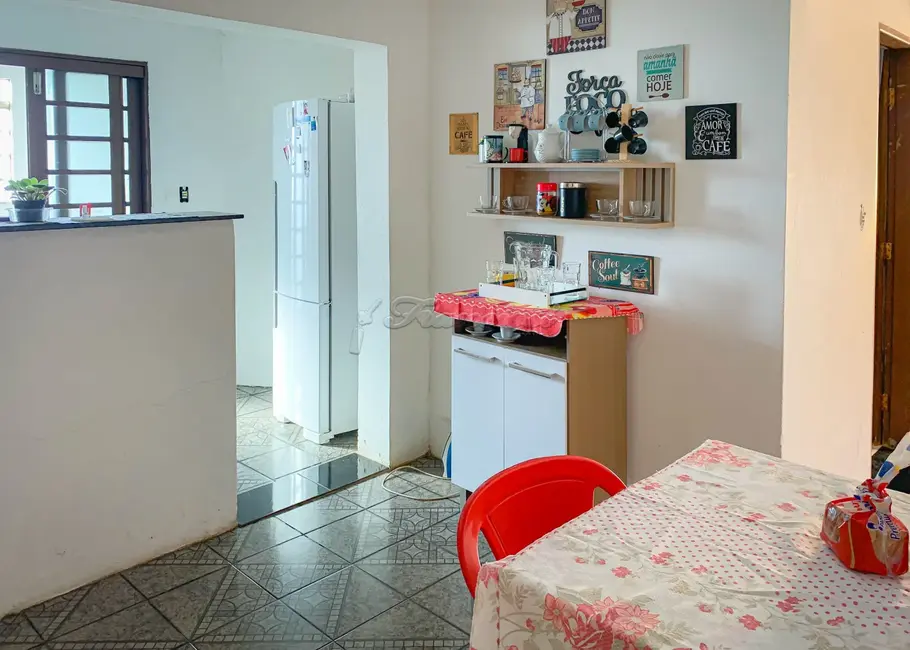 Foto 3 de Casa com 3 quartos à venda, 63m2 em Vila Nastri, Itapetininga - SP