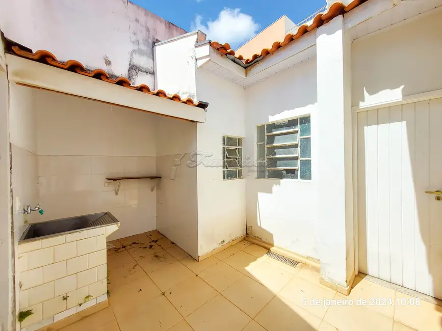 Casa com 5 quartos à venda, 150m2 em Centro, Itapetininga - SP - imagem 5 Foto 5 de Casa com 5 quartos à venda, 150m2 em Centro, Itapetininga - SP