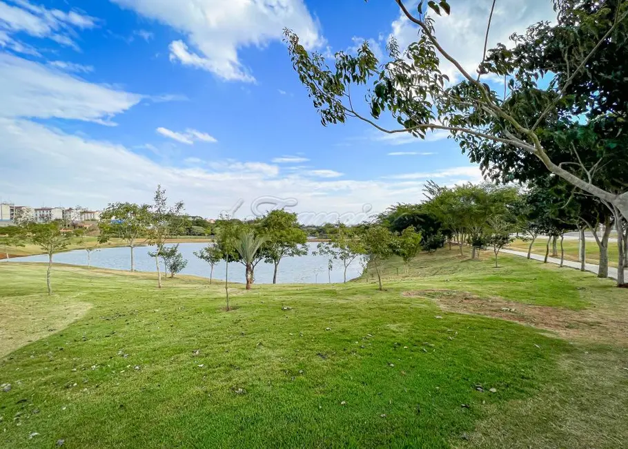 Casa de Condomínio com 3 quartos à venda, 114m2 em Jardim Marabá, Itapetininga - SP - imagem 6 Foto 6 de Casa de Condomínio com 3 quartos à venda, 114m2 em Jardim Marabá, Itapetininga - SP