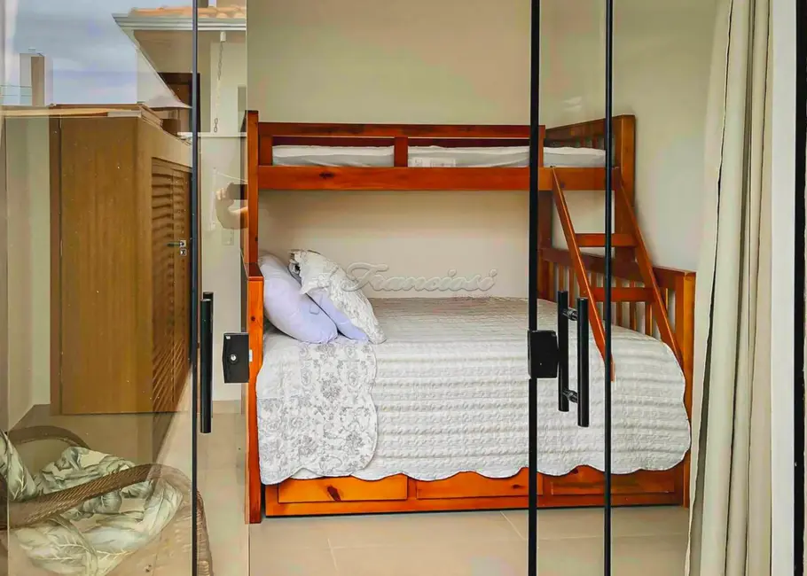 Foto 9 de Casa de Condomínio à venda, 174m2 em Paranapanema - SP