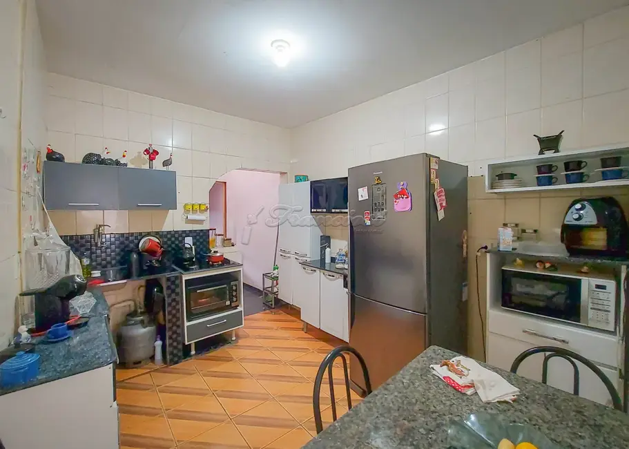 Foto 3 de Casa com 3 quartos à venda, 83m2 em Centro, Itapetininga - SP
