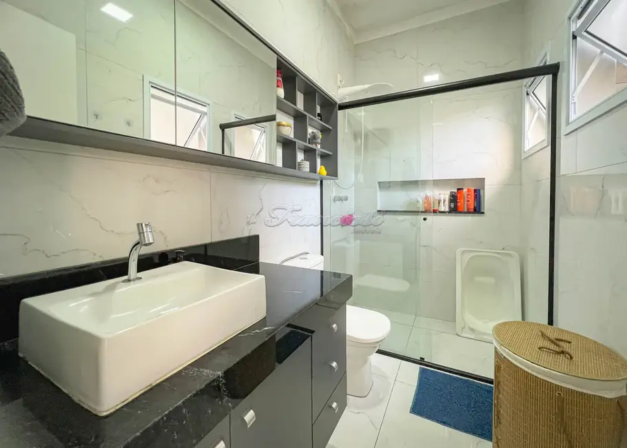 Casa com 2 quartos à venda, 107m2 em Vila Nastri, Itapetininga - SP - imagem 7 Foto 7 de Casa com 2 quartos à venda, 107m2 em Vila Nastri, Itapetininga - SP