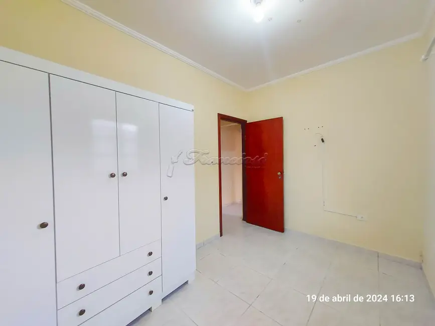 Casa com 2 quartos à venda, 150m2 em Itapetininga - SP - imagem 6 Foto 6 de Casa com 2 quartos à venda, 150m2 em Itapetininga - SP