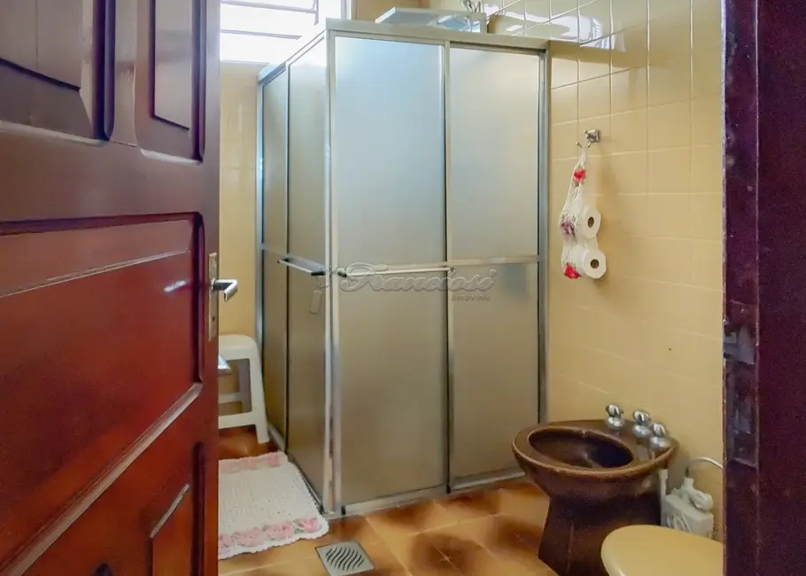 Casa com 2 quartos à venda, 181m2 em Jardim Itália, Itapetininga - SP - imagem 8 Foto 8 de Casa com 2 quartos à venda, 181m2 em Jardim Itália, Itapetininga - SP