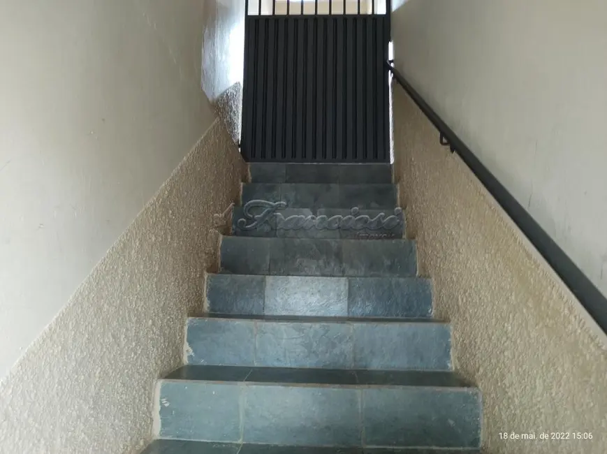 Casa com 2 quartos à venda, 150m2 em Centro, Itapetininga - SP - imagem 4 Foto 4 de Casa com 2 quartos à venda, 150m2 em Centro, Itapetininga - SP