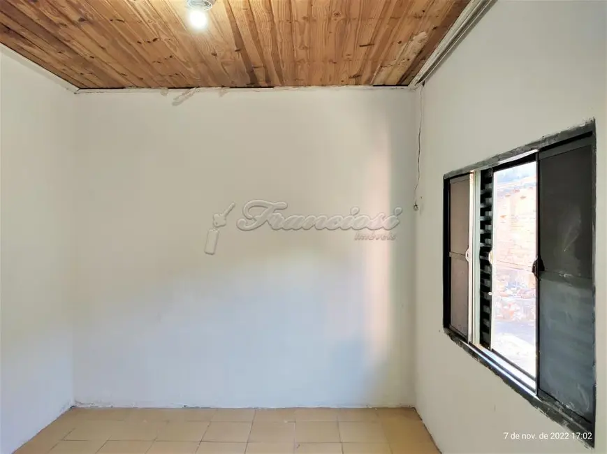 Fazenda / Haras com 2 quartos à venda, 286m2 em Vila Aurora, Itapetininga - SP - imagem 4 Foto 4 de Fazenda / Haras com 2 quartos à venda, 286m2 em Vila Aurora, Itapetininga - SP