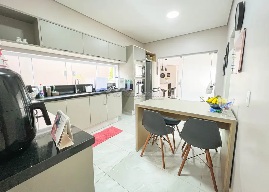 Casa de Condomínio com 4 quartos à venda, 360m2 em Jardim Marabá, Itapetininga - SP - imagem 4 Foto 4 de Casa de Condomínio com 4 quartos à venda, 360m2 em Jardim Marabá, Itapetininga - SP